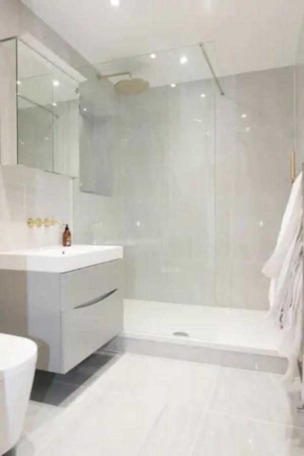 Сasa de vacaciones Shoreditch - Immaculate 2 Bedrooms Flat For 6 Londres